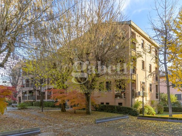 appartamento in vendita a Bologna in zona Bolognina