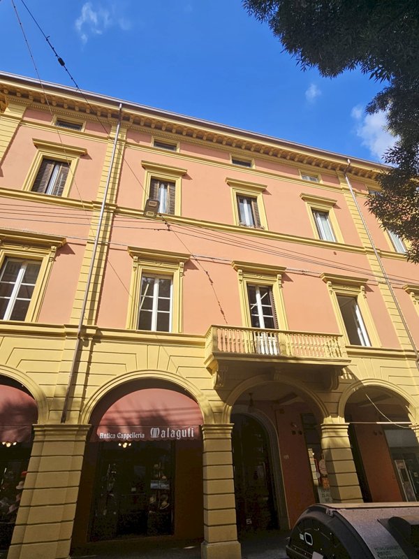 appartamento in vendita a Bologna in zona Centro Storico