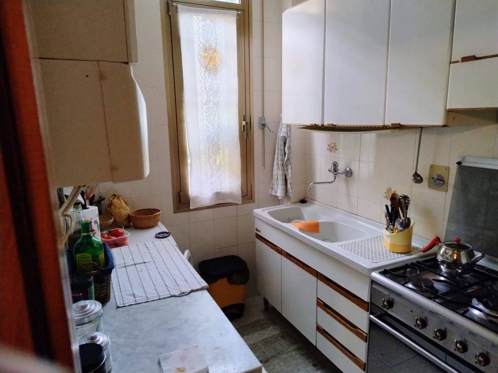 appartamento in vendita a Bologna in zona Saffi