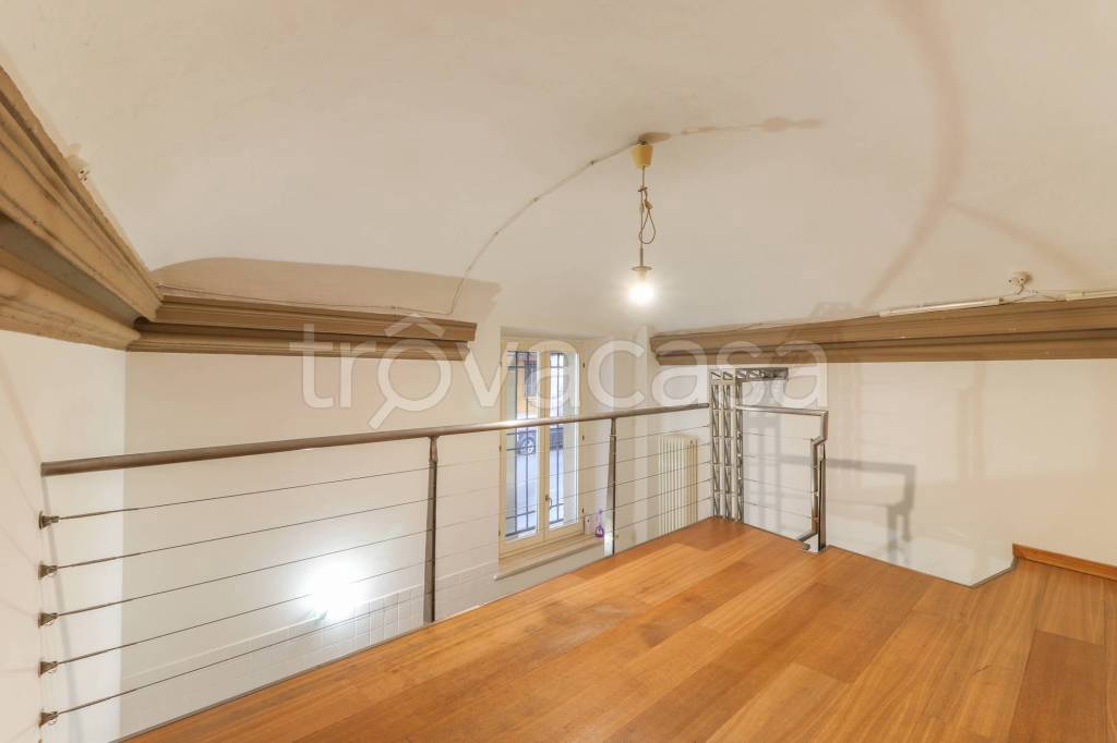 negozio in vendita a Bologna in zona San Vitale