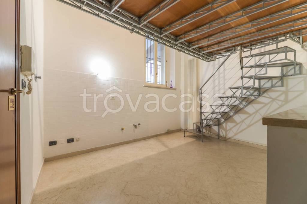 negozio in vendita a Bologna in zona San Vitale