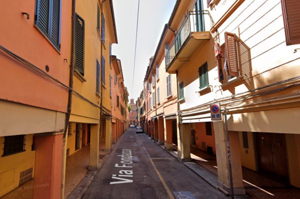 negozio in vendita a Bologna