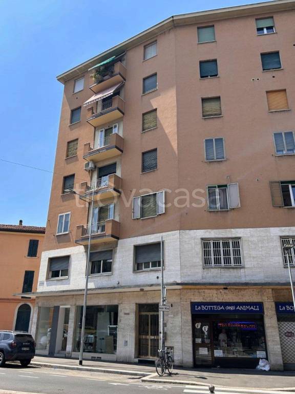 appartamento in vendita a Bologna in zona Andrea Costa