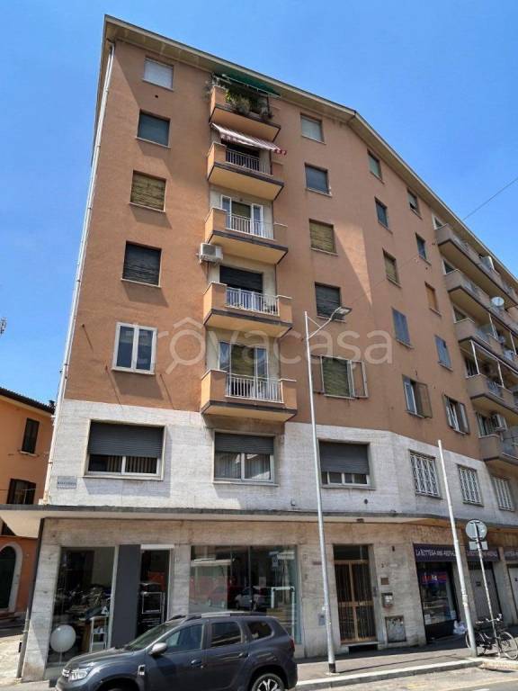appartamento in vendita a Bologna in zona Andrea Costa