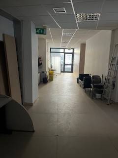 ufficio in vendita a Bologna in zona Reno