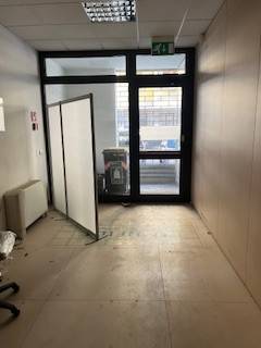 ufficio in vendita a Bologna in zona Reno