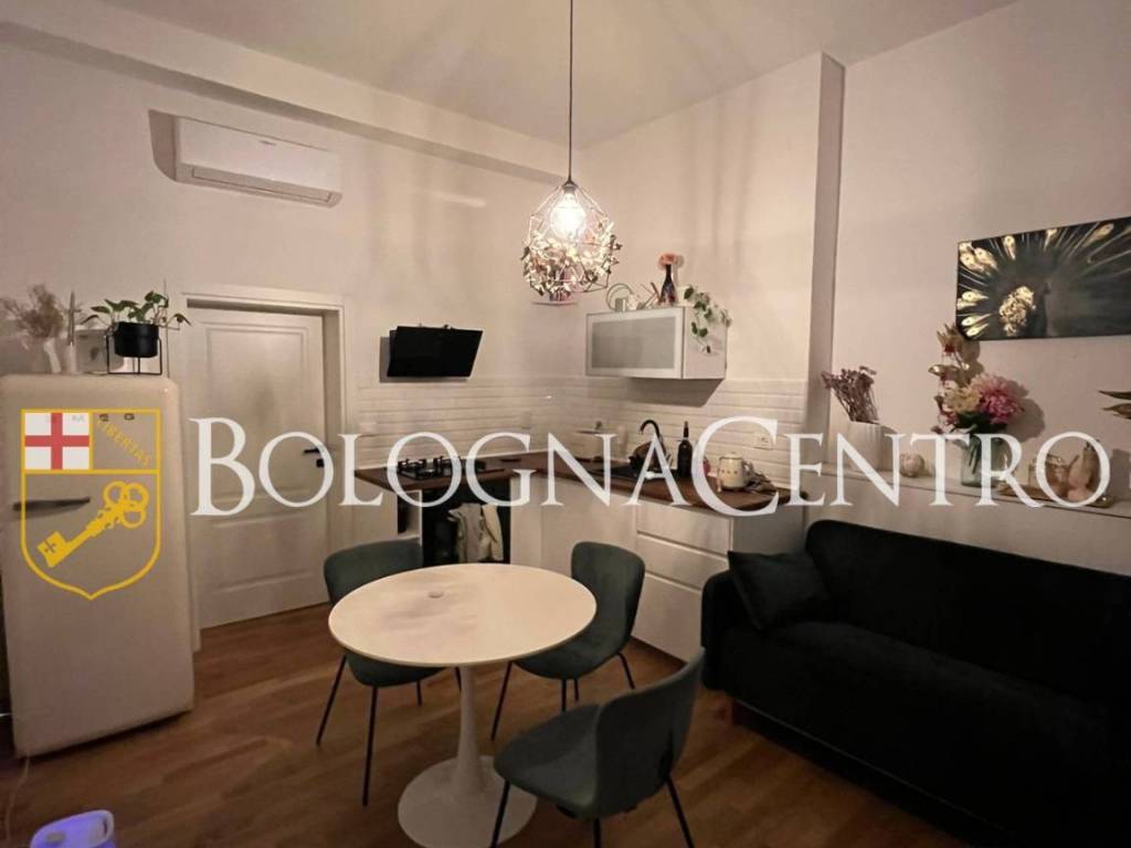 appartamento in vendita a Bologna in zona San Vitale