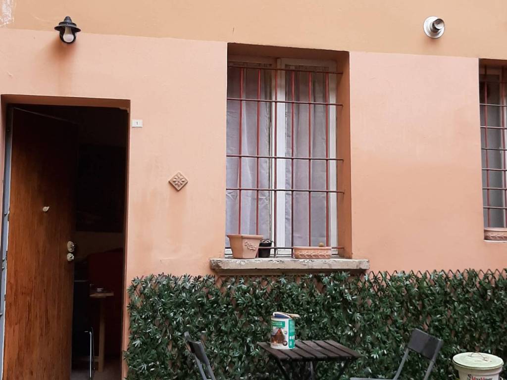 casa indipendente in vendita a Bologna in zona San Vitale