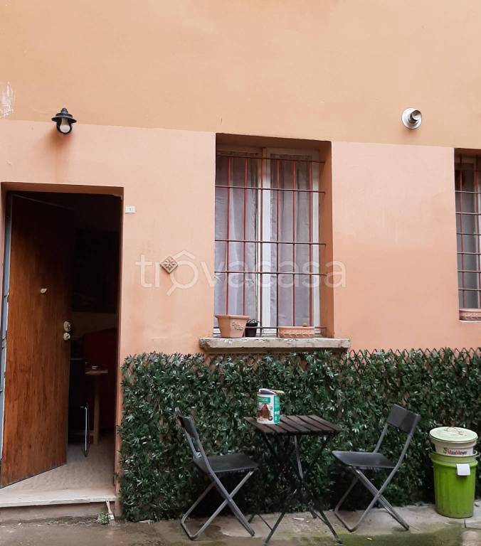 casa indipendente in vendita a Bologna in zona San Vitale