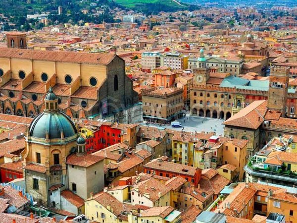 negozio in vendita a Bologna in zona San Donato