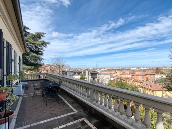 appartamento in vendita a Bologna in zona Saragozza