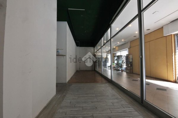 negozio in vendita a Bologna in zona Savena