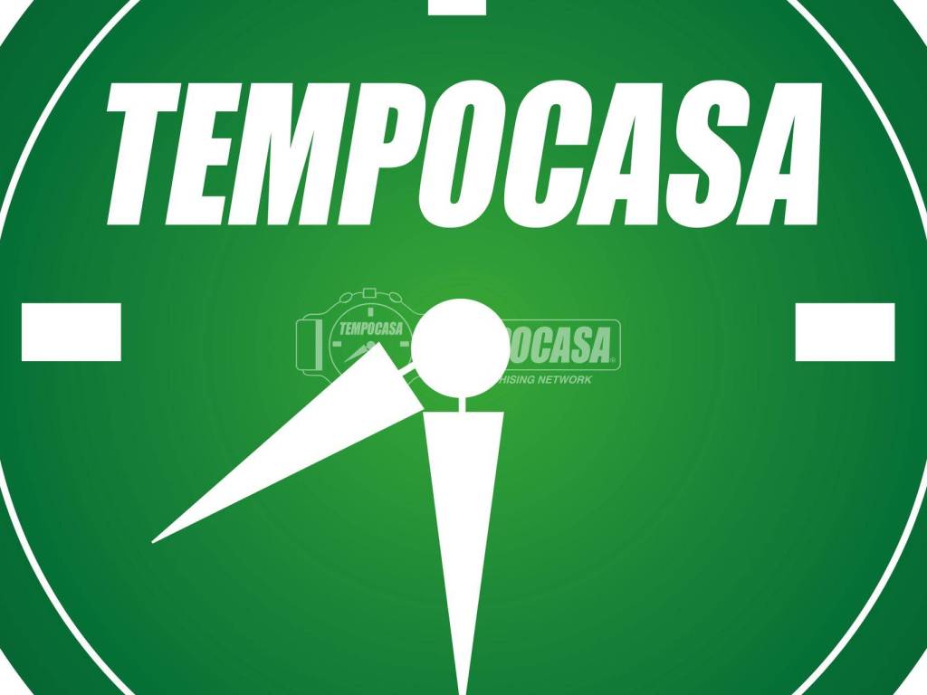 locale commerciale in vendita a Bologna in zona Pilastro