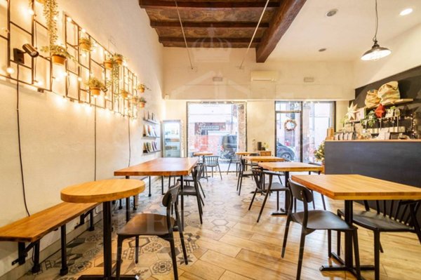 negozio in vendita a Bologna in zona Centro Storico
