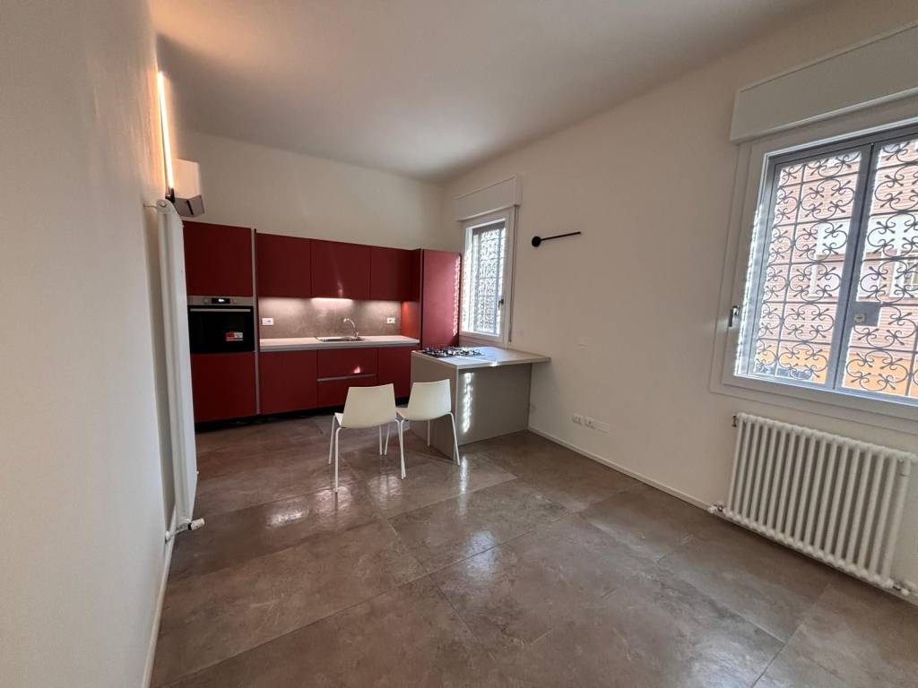 appartamento in vendita a Bologna in zona Santa Viola