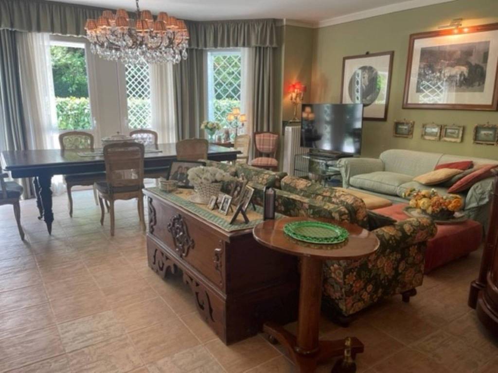 appartamento in vendita a Bologna in zona Colli