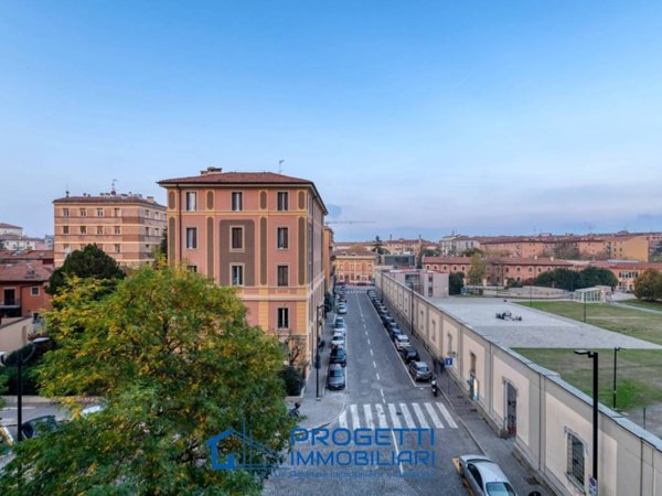 appartamento in vendita a Bologna in zona Centro Storico