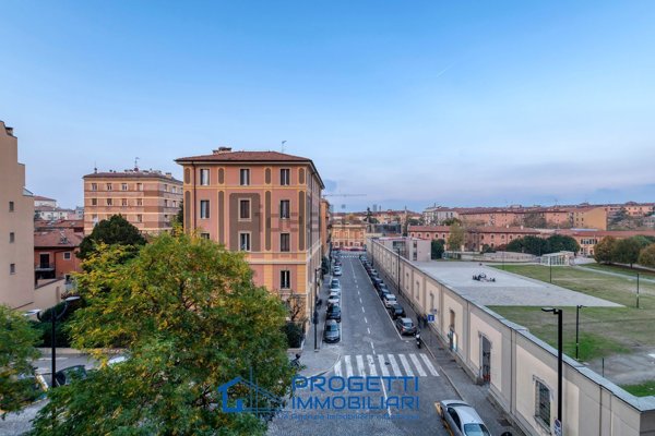 appartamento in vendita a Bologna in zona Quartiere Porto