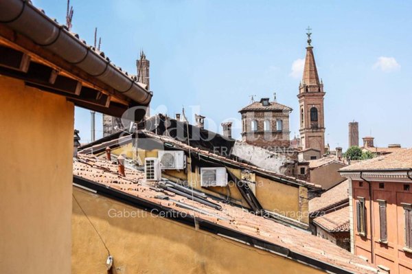 appartamento in vendita a Bologna in zona San Vitale