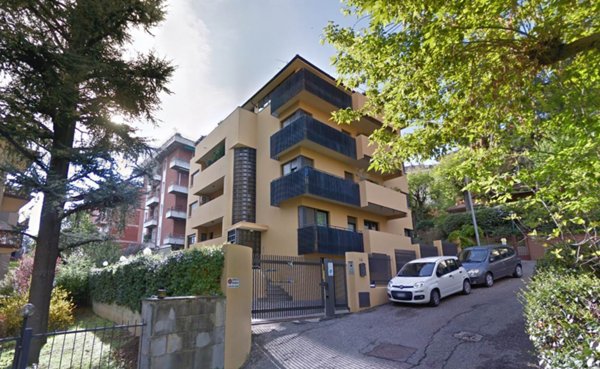 appartamento in vendita a Bologna in zona Saragozza