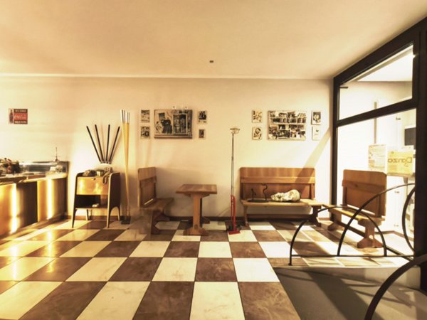 ufficio in vendita a Bologna in zona Quartiere Porto