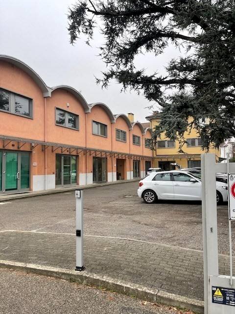 ufficio in vendita a Bologna