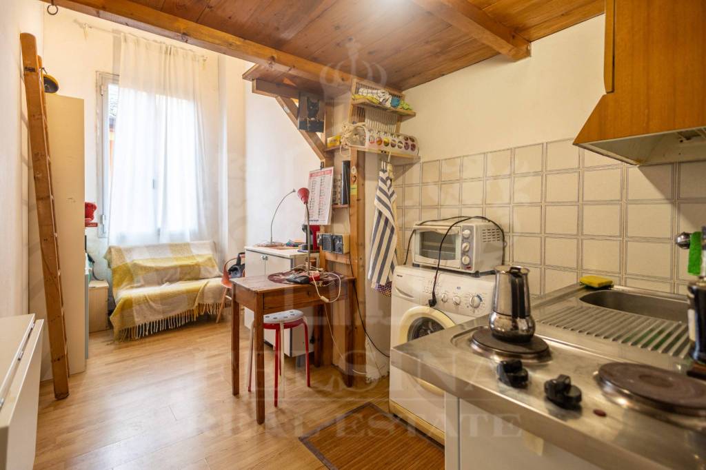 appartamento in vendita a Bologna in zona Santo Stefano