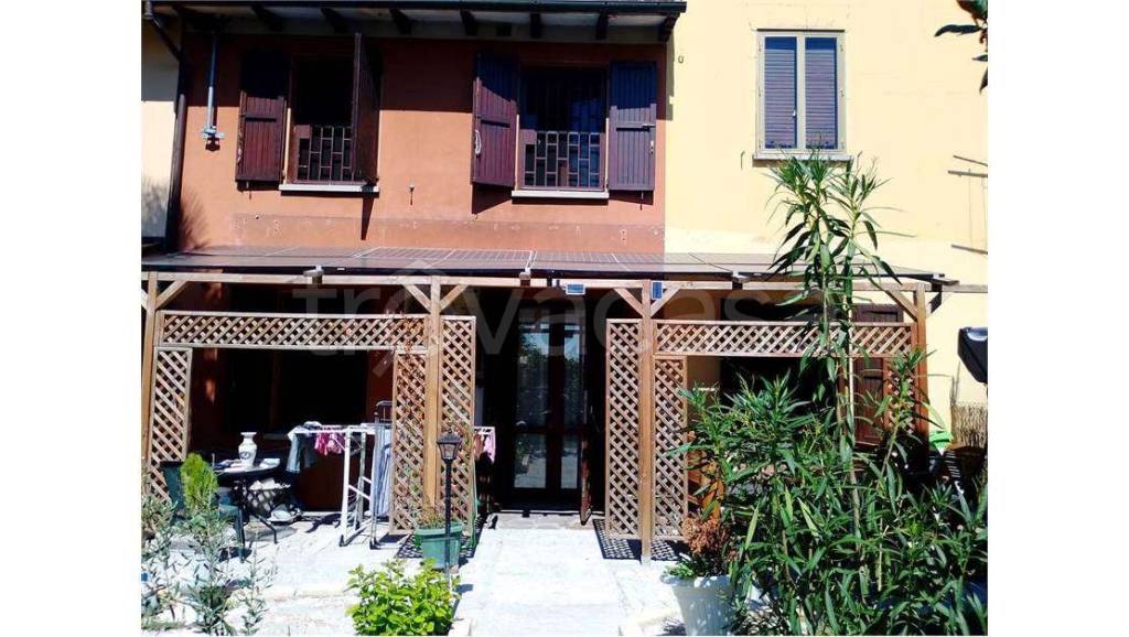 casa indipendente in vendita a Bologna