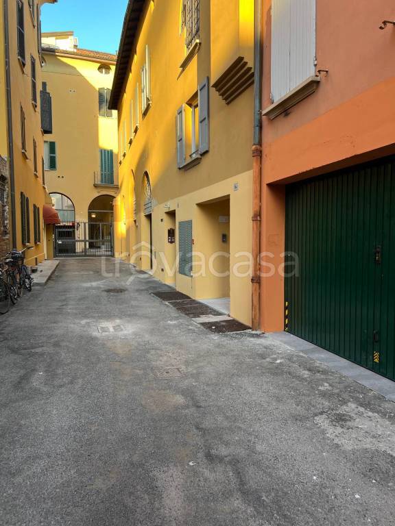 appartamento in vendita a Bologna in zona Centro Storico