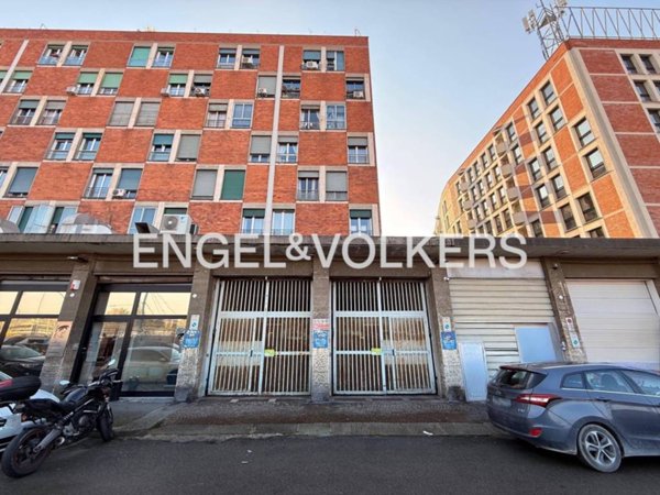 locale di sgombero in vendita a Bologna in zona San Vitale