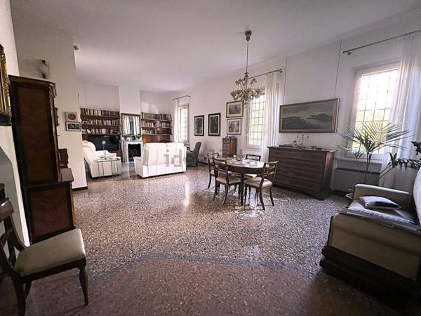 casa indipendente in vendita a Bologna