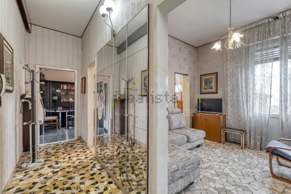 appartamento in vendita a Bologna in zona Savena