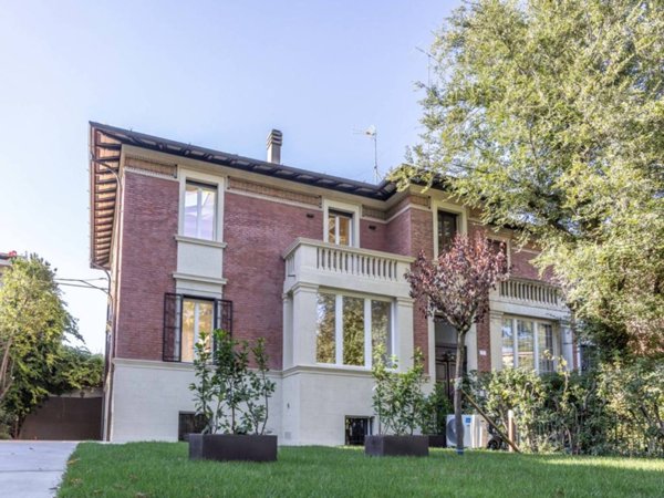 appartamento in vendita a Bologna in zona Colli