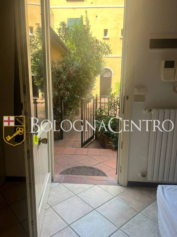 appartamento in vendita a Bologna in zona Andrea Costa