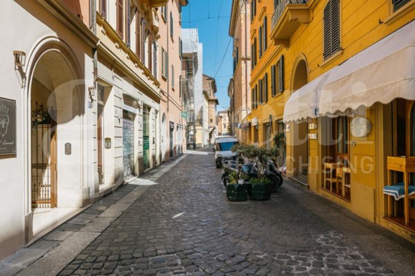 appartamento in vendita a Bologna in zona Santo Stefano