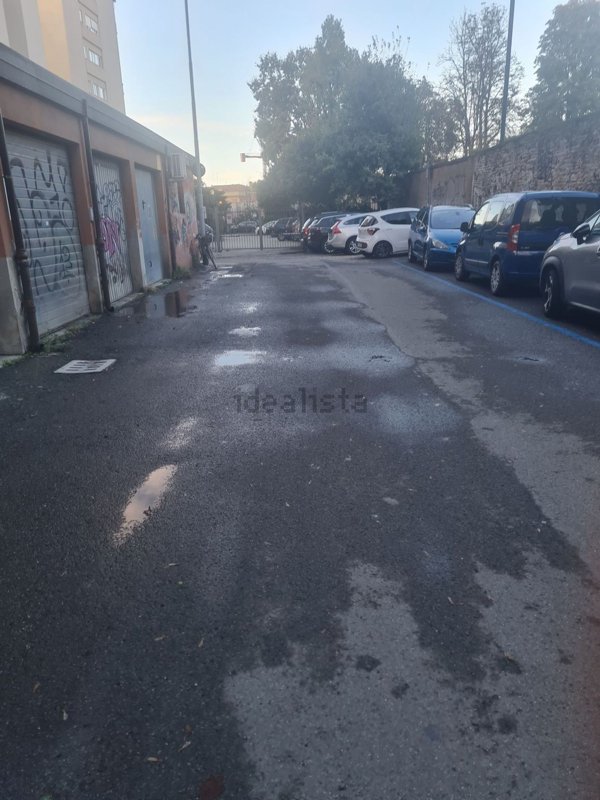 ufficio in vendita a Bologna in zona Quartiere Porto