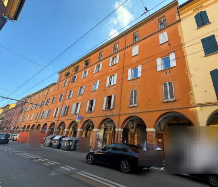 negozio in vendita a Bologna in zona Savena
