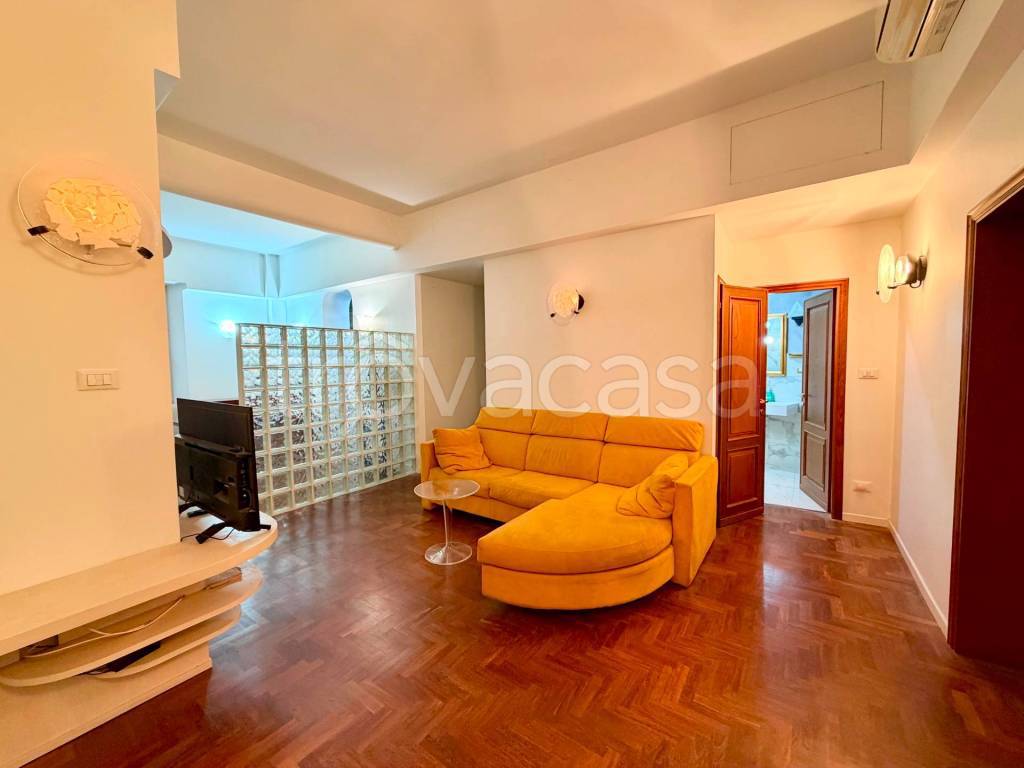 appartamento in vendita a Bologna in zona Quartiere Porto