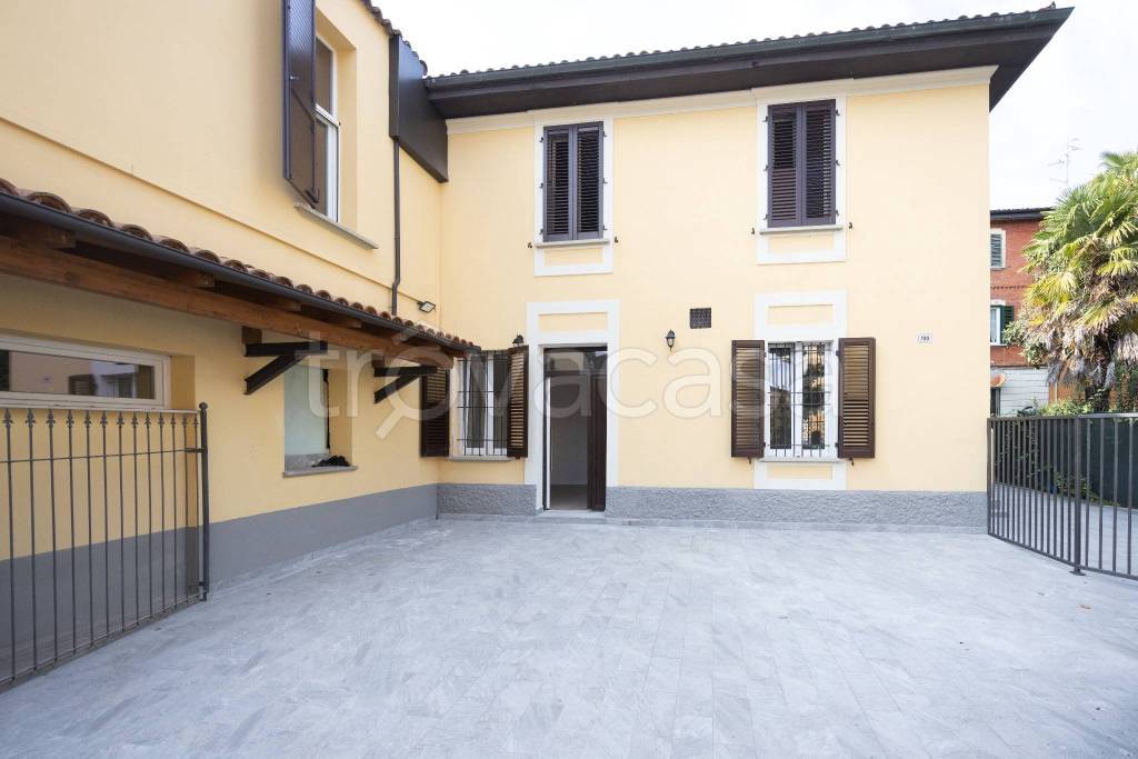 casa indipendente in vendita a Bologna in zona San Vitale