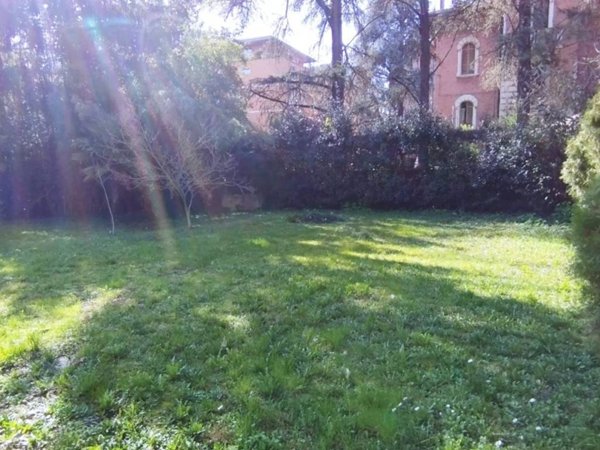 casa indipendente in vendita a Bologna in zona San Vitale