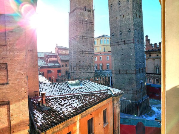 appartamento in vendita a Bologna in zona Centro Storico