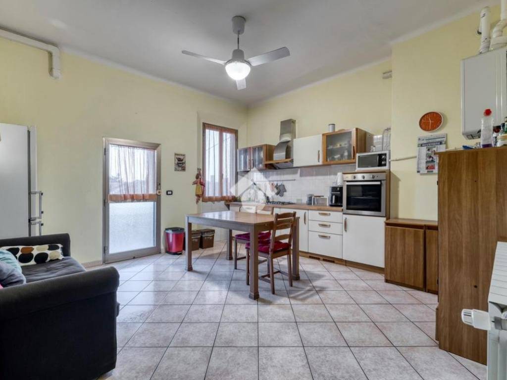 appartamento in vendita a Bologna in zona San Vitale