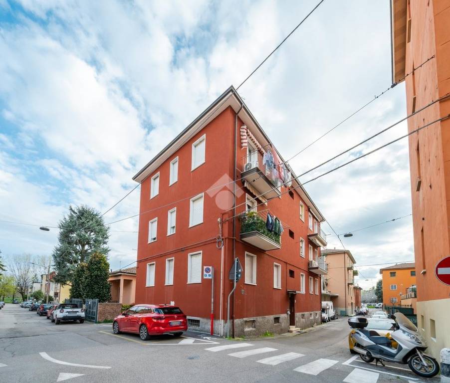 appartamento in vendita a Bologna in zona Borgo Panigale