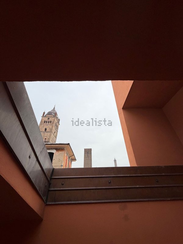 appartamento in vendita a Bologna in zona Centro Storico