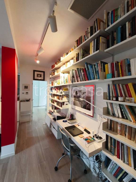 appartamento in vendita a Bologna in zona Santo Stefano