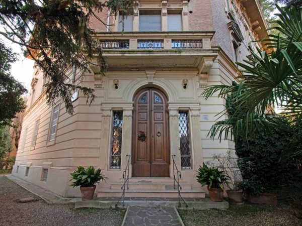 appartamento in vendita a Bologna in zona Colli