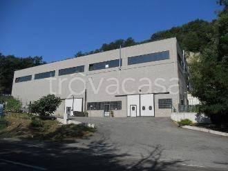 locale commerciale in vendita a Bologna in zona Saragozza