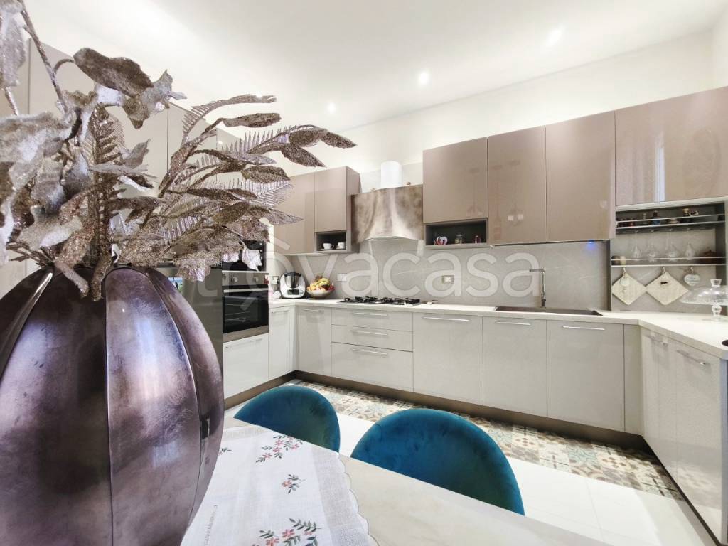 appartamento in vendita a Bologna in zona Santa Viola