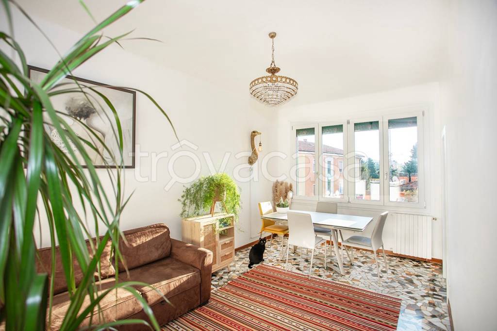 appartamento in vendita a Bologna in zona Santo Stefano