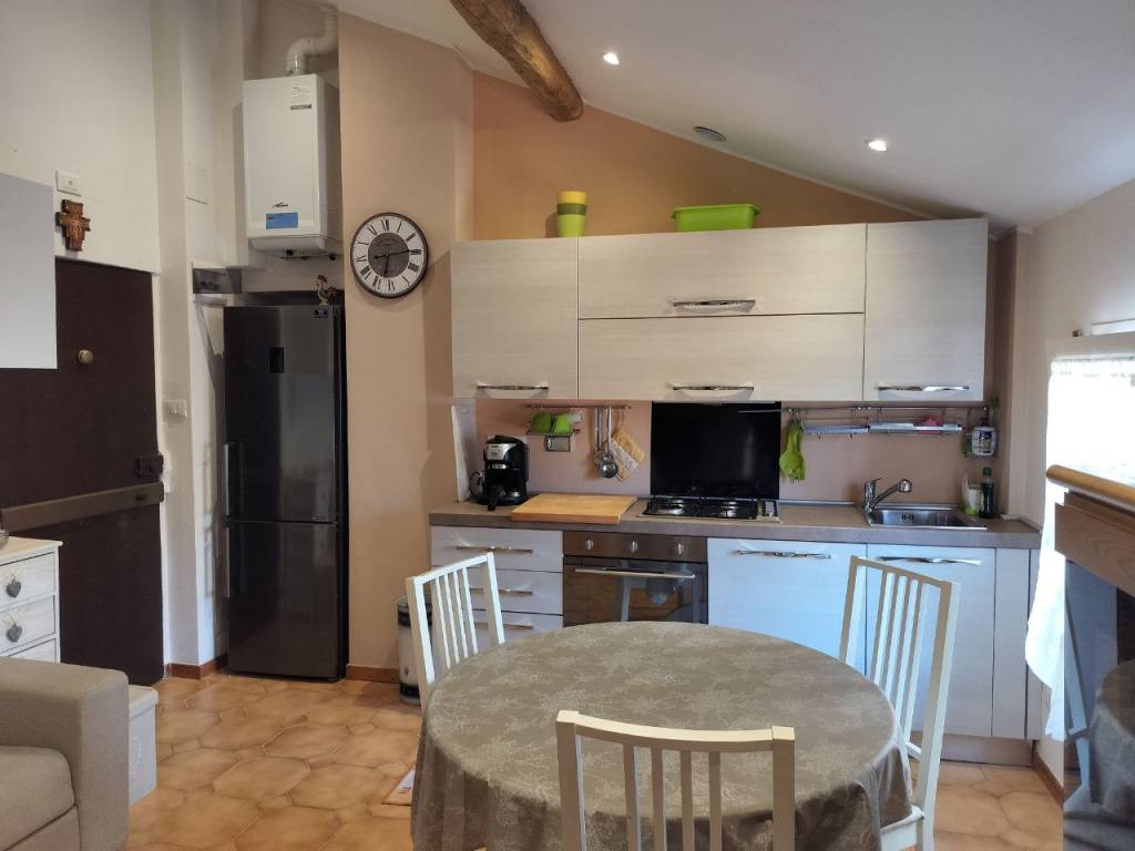 appartamento in vendita a Bologna in zona Andrea Costa